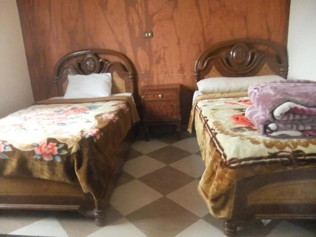Queen Palace Hotel Luksor 0*,  Egipt