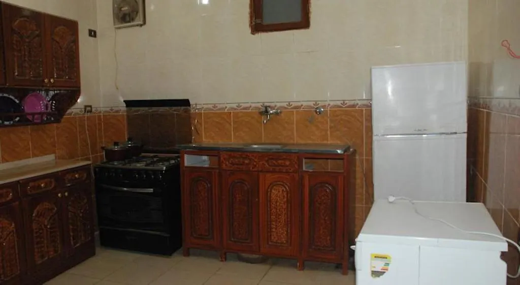 Queen Palace Hotel Luksor 0*,  Egipt