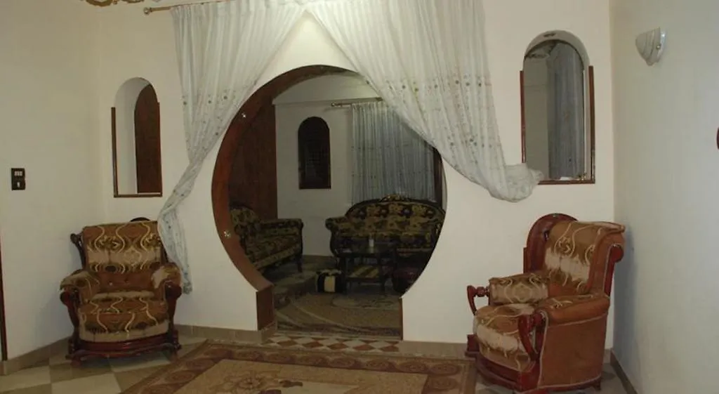 Queen Palace Hotel Luksor